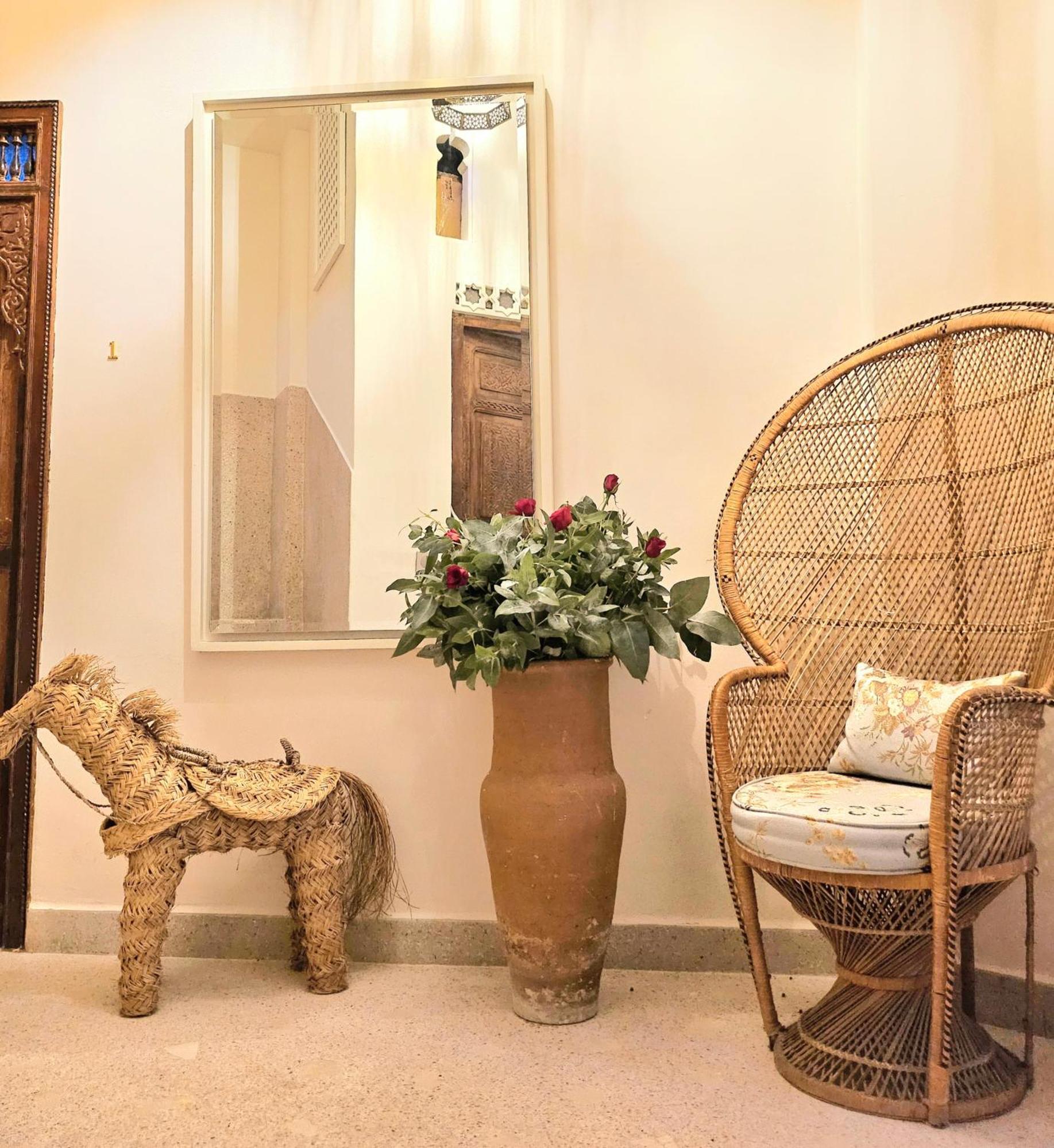 Absinthe Guest House طنجة المظهر الخارجي الصورة